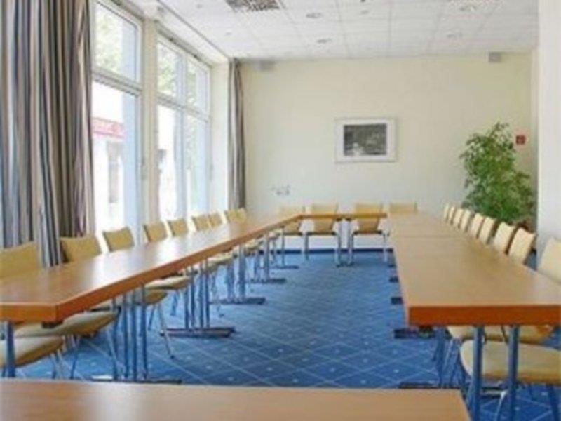 Hotel Leipzig City Nord By Campanile Bagian luar foto