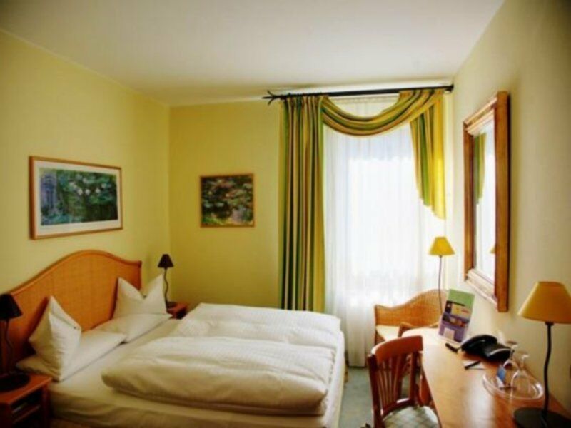Hotel Leipzig City Nord By Campanile Bagian luar foto